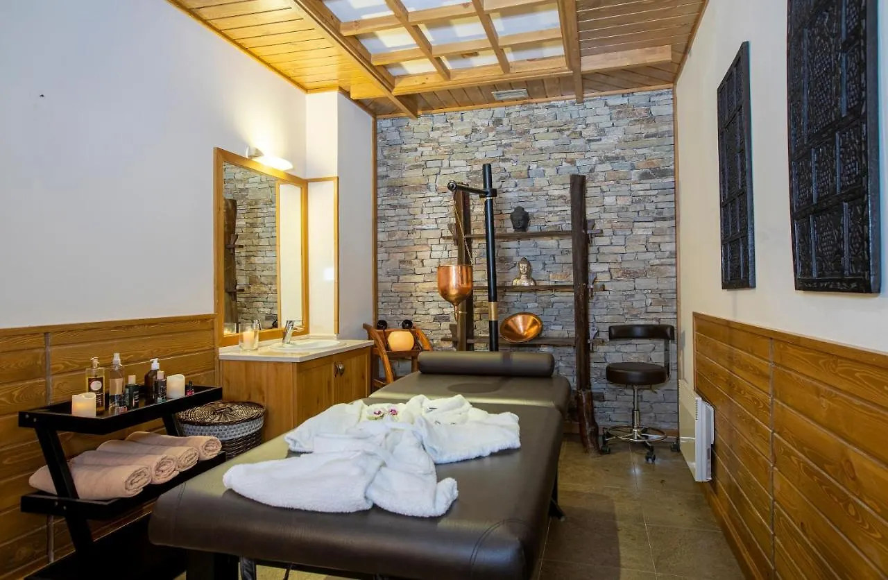 Luxury Chalets Pirin Golf & Country Club Bansko 0*,  Bulgaria