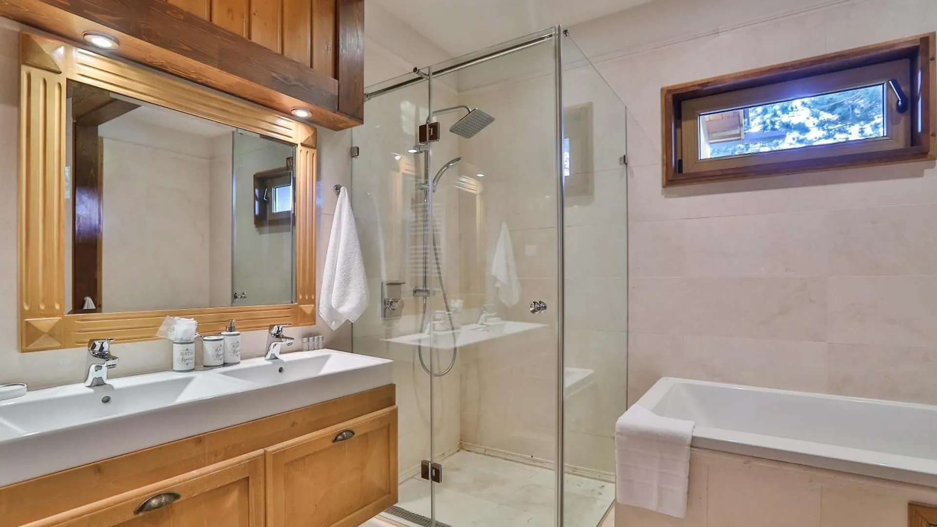 Luxury Chalets Pirin Golf & Country Club Bansko